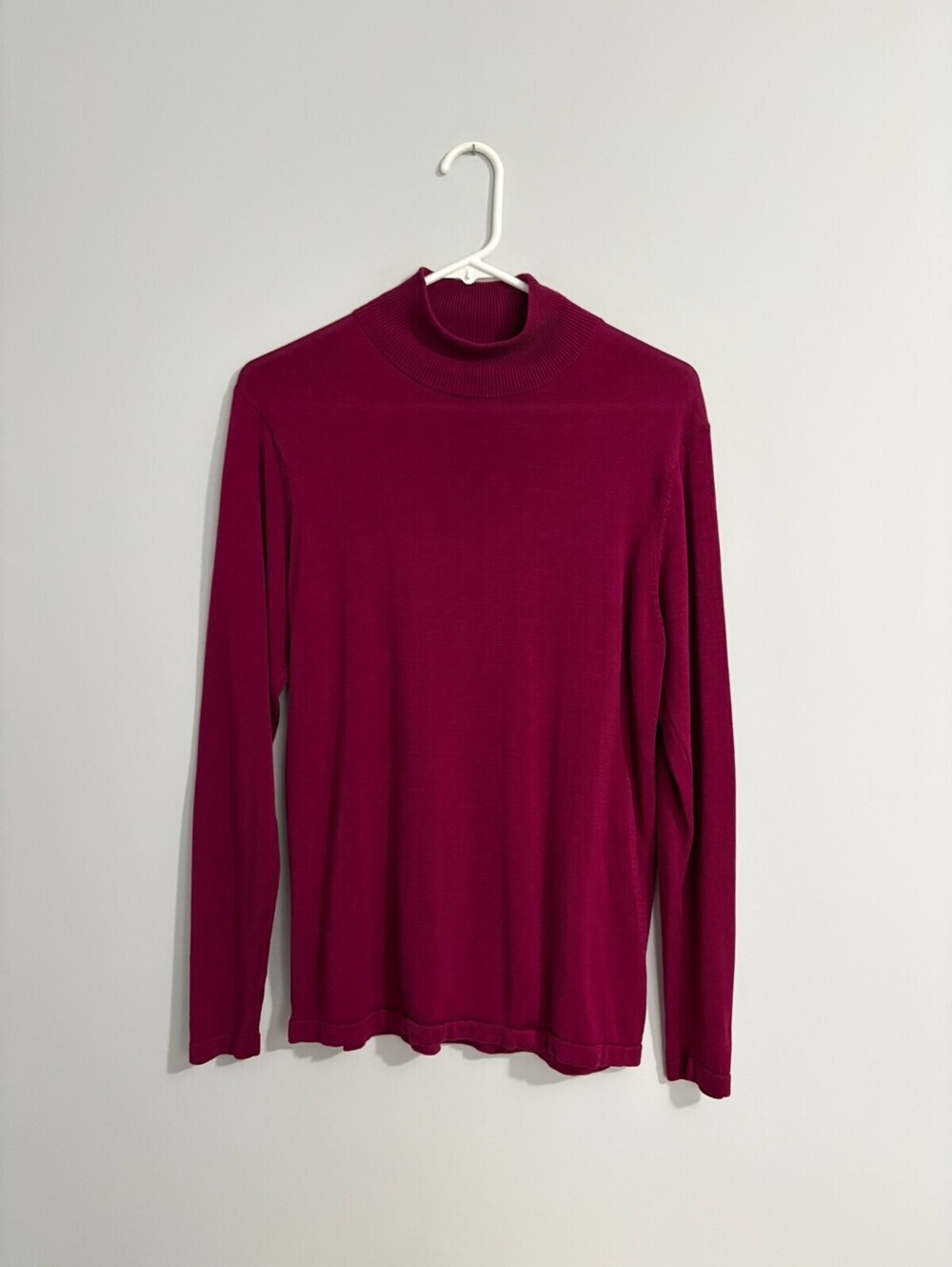 Valerie Stevens Pure Silk Mock Neck Sweater Magenta Knit Minimalist Medium Flaw